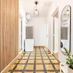 Lunin Apartman *